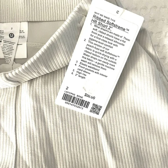 Lululemon Ribbed Softstreme High-Rise Short 2" - Picture 5 of 5
